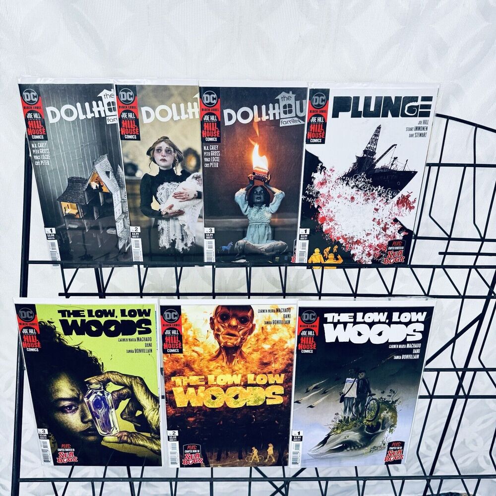Dollhouse Family 1-3 Low Low Woods 1-3 Plunge 1 Lot DC BLACK LABEL Hill House